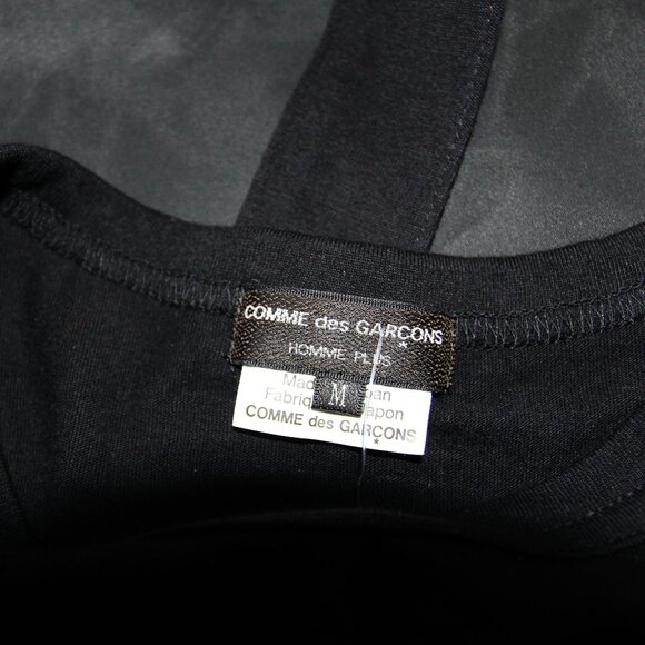 BNWT SS20 COMME DES GARCONS HOMME PLUS BUCKLE TSHIRT M - Picture 7 of 9